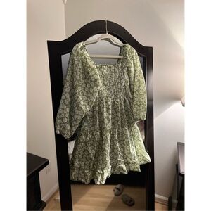 NEW Ruffle Floral Dress Lantern Sleeve Square Neck Elastic Waist M